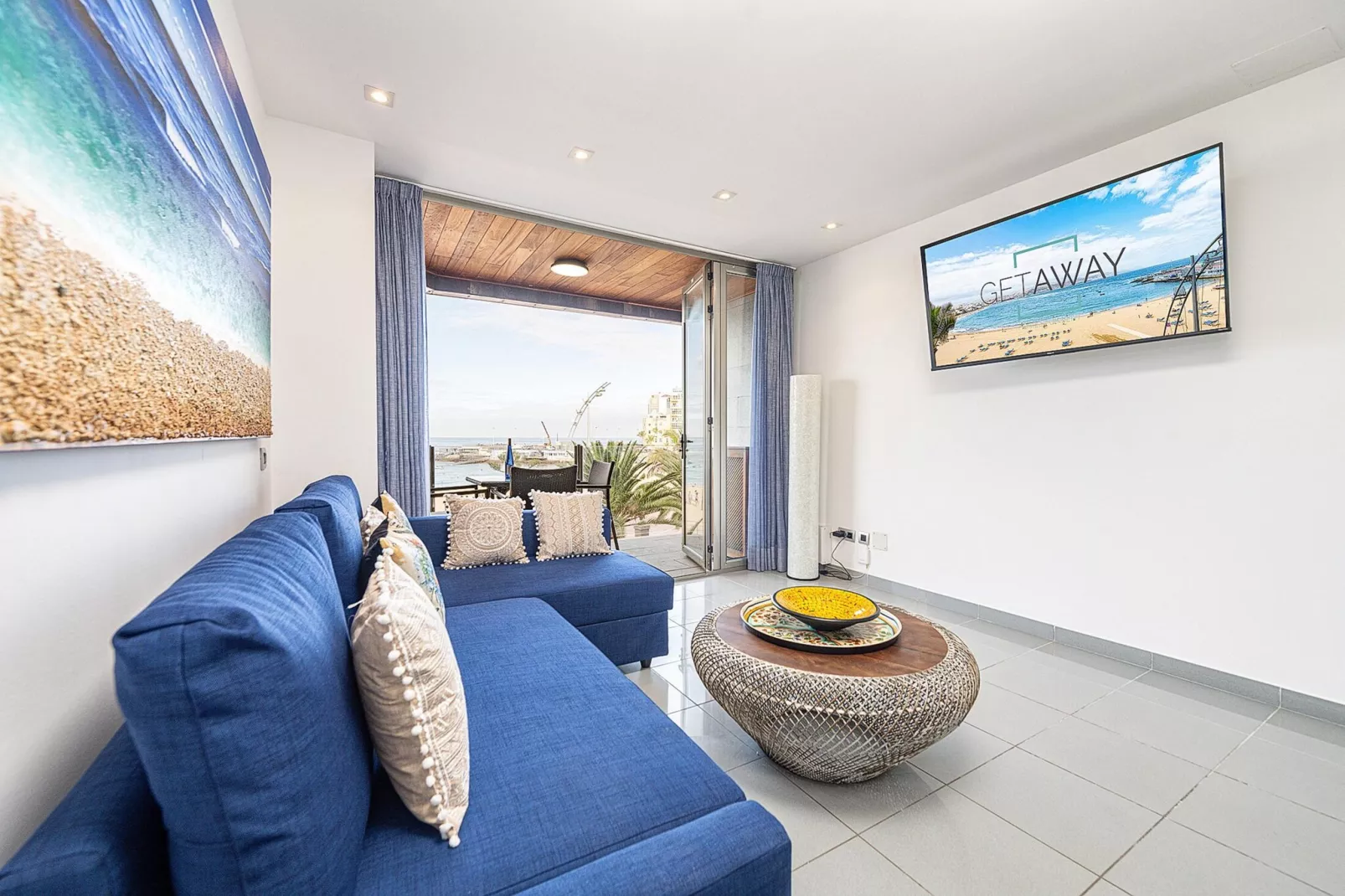 Galeon Canteras By CanariasGetaway-Living room