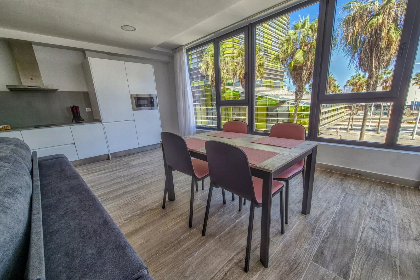 Yan Building 4B BY CanariasGetaway-Dining room