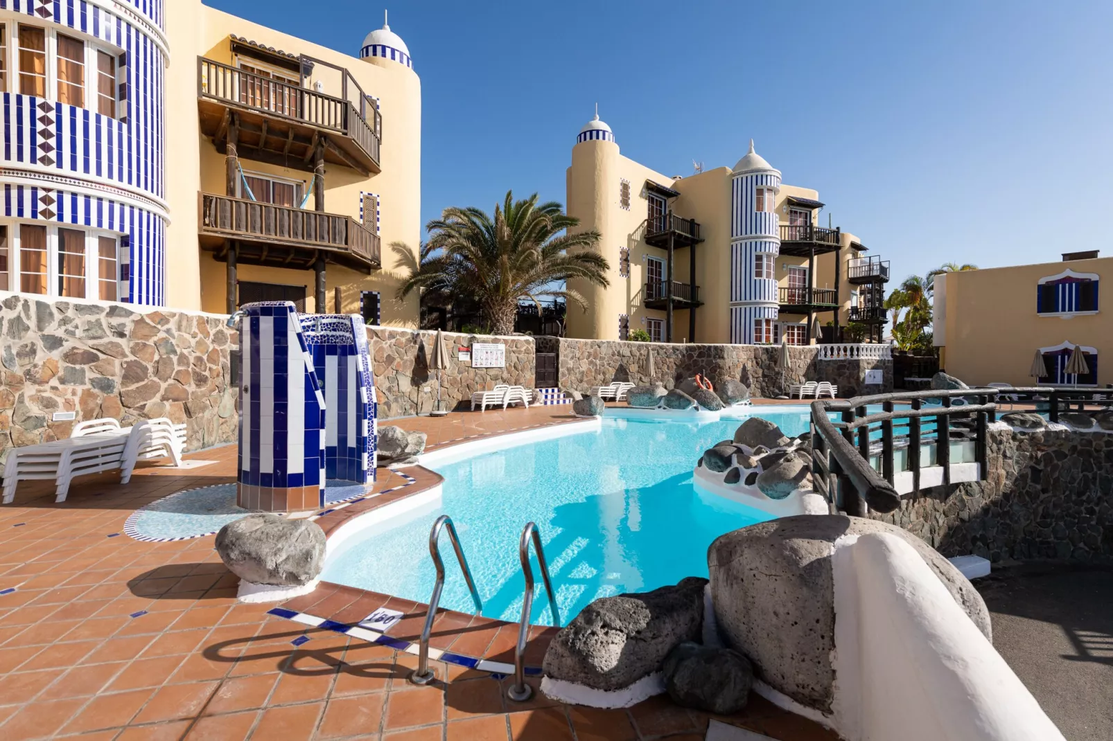 Altamar  52 with balcony&pool By CanariasGetaway-Swimming pool