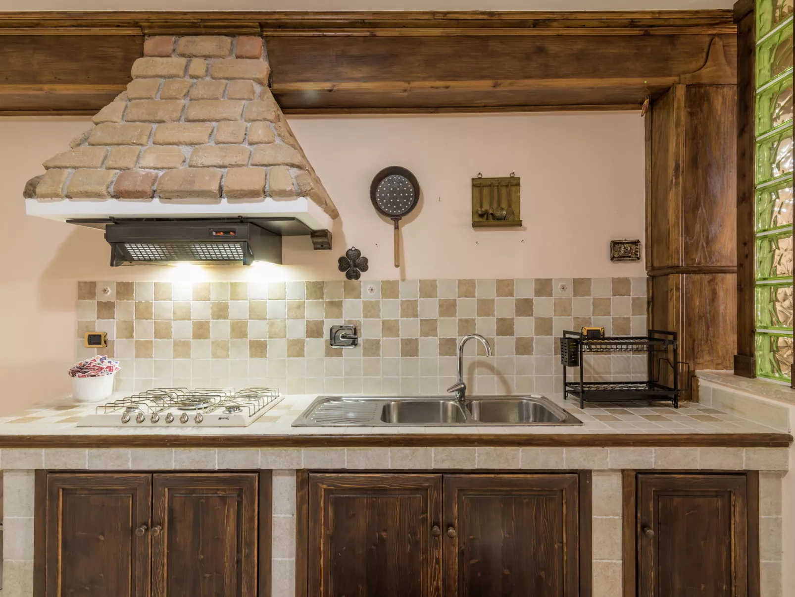 Dimora Lucretili-Inside