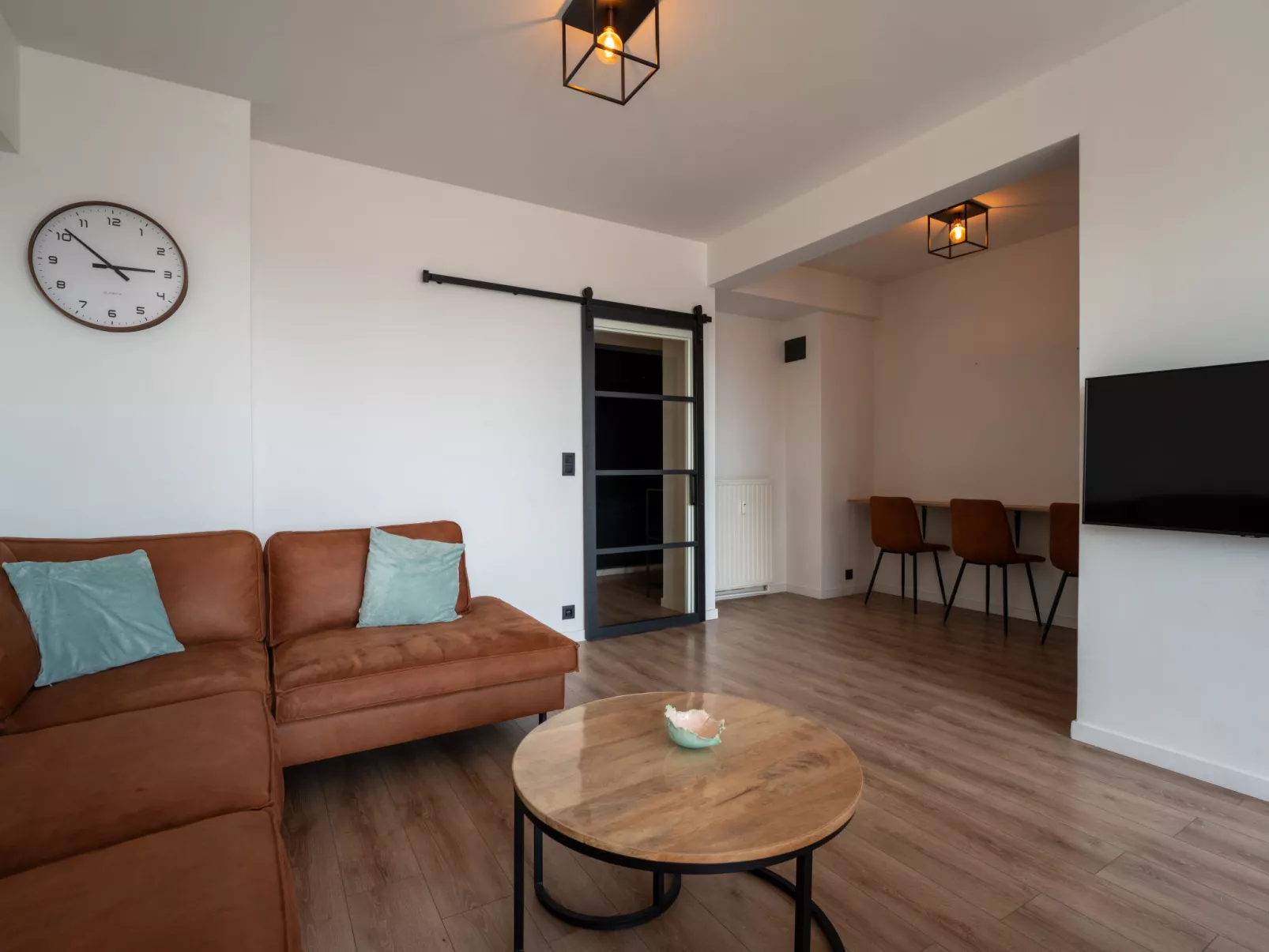 Mallorca with balcony-Inside