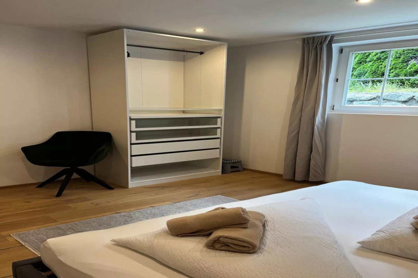 HoLaRi APP-Schlafzimmer