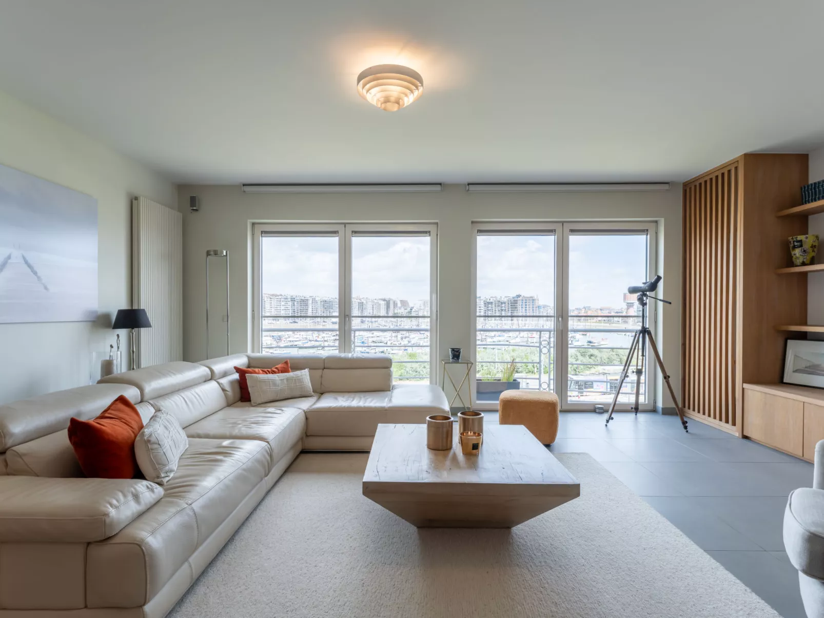 Jachthaven I with parking-Drinnen