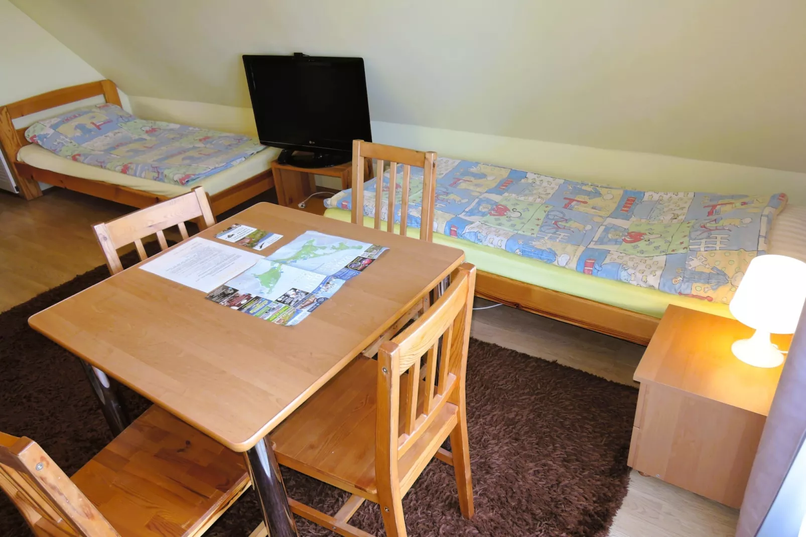 Studio 4 osobowe nr 3 na pierwszym piętrze-Bedroom