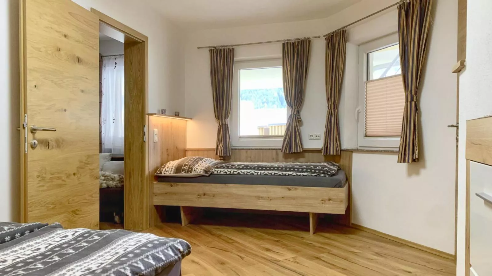 11er Kogel-Bedroom