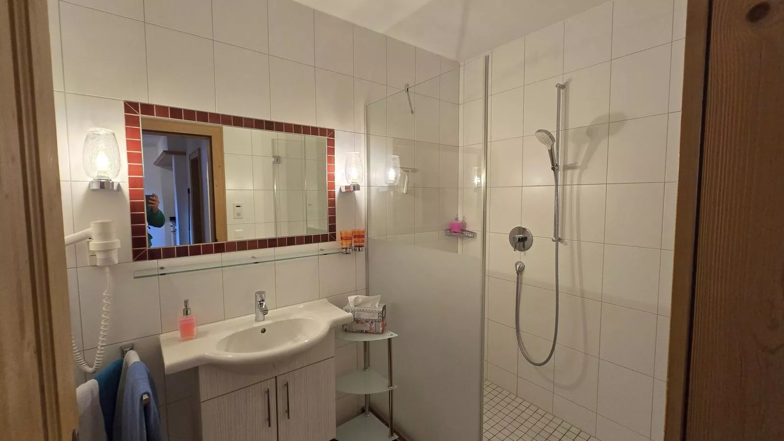 Landhaus Marchfeld Top 2-Bathroom