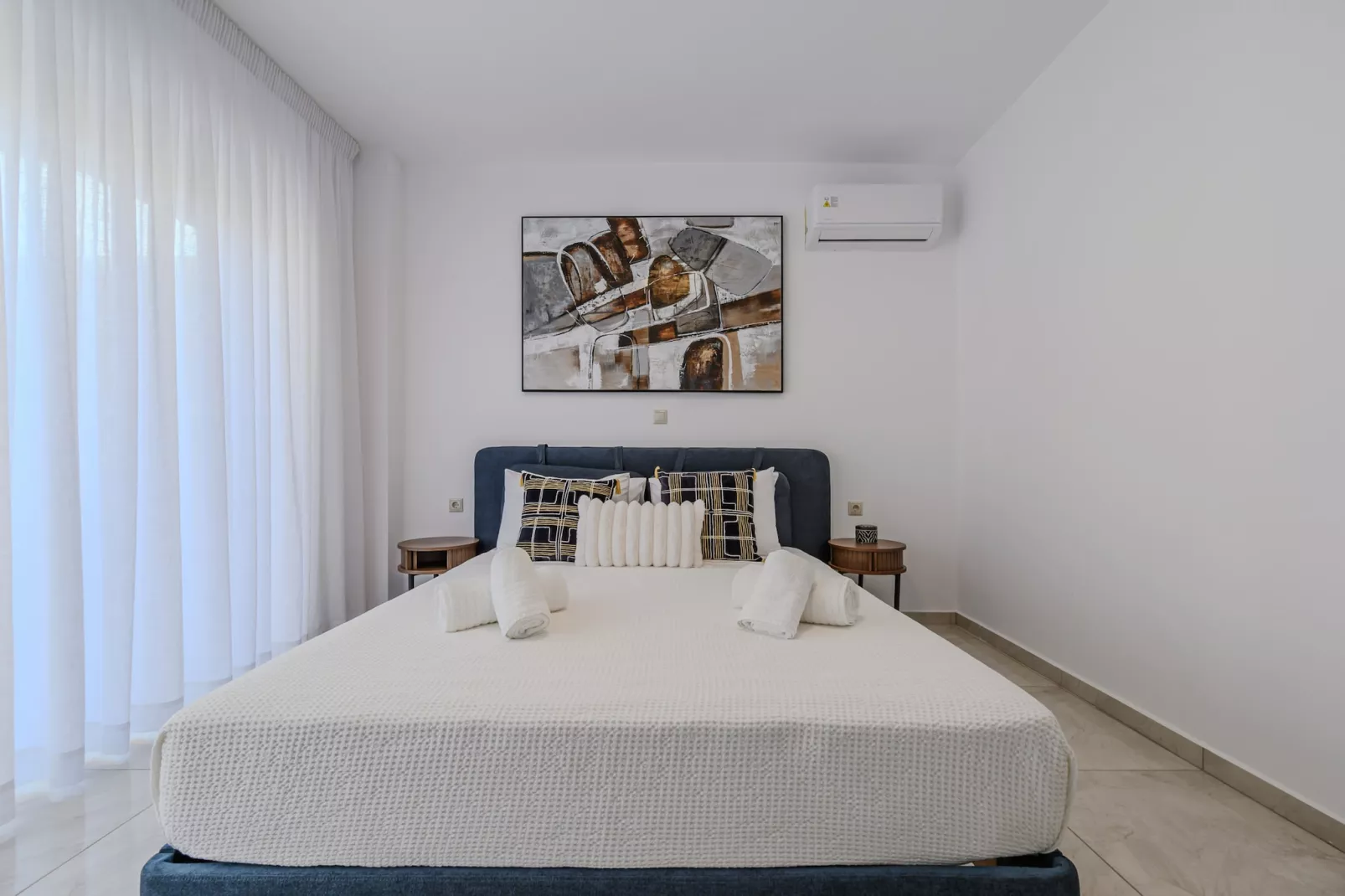 Foothills Tangerine Villa-Bedroom