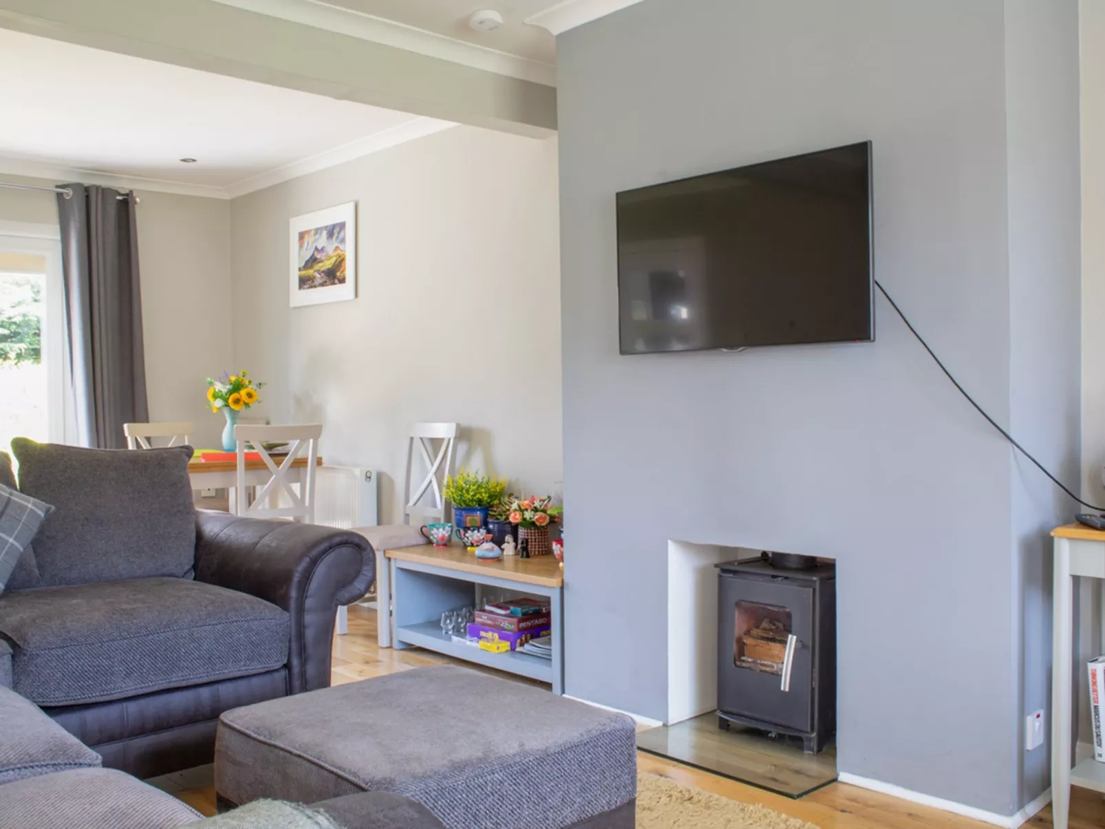 4 Storr Place-Inside
