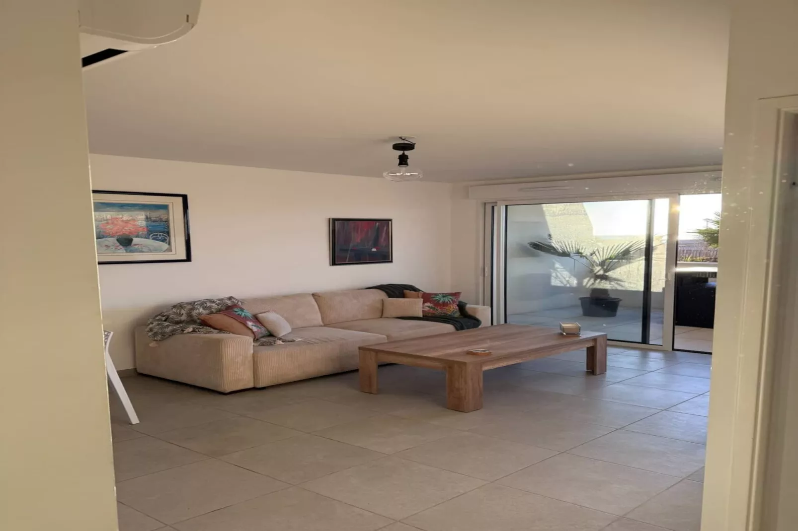 A05-Living room
