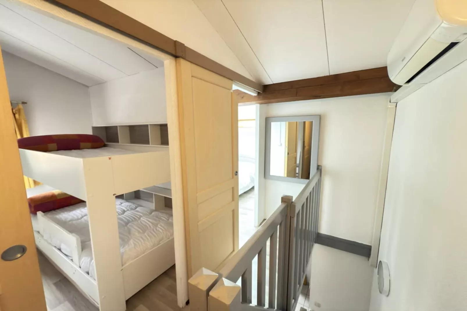 64 Havre de Paix à V-Schlafzimmer