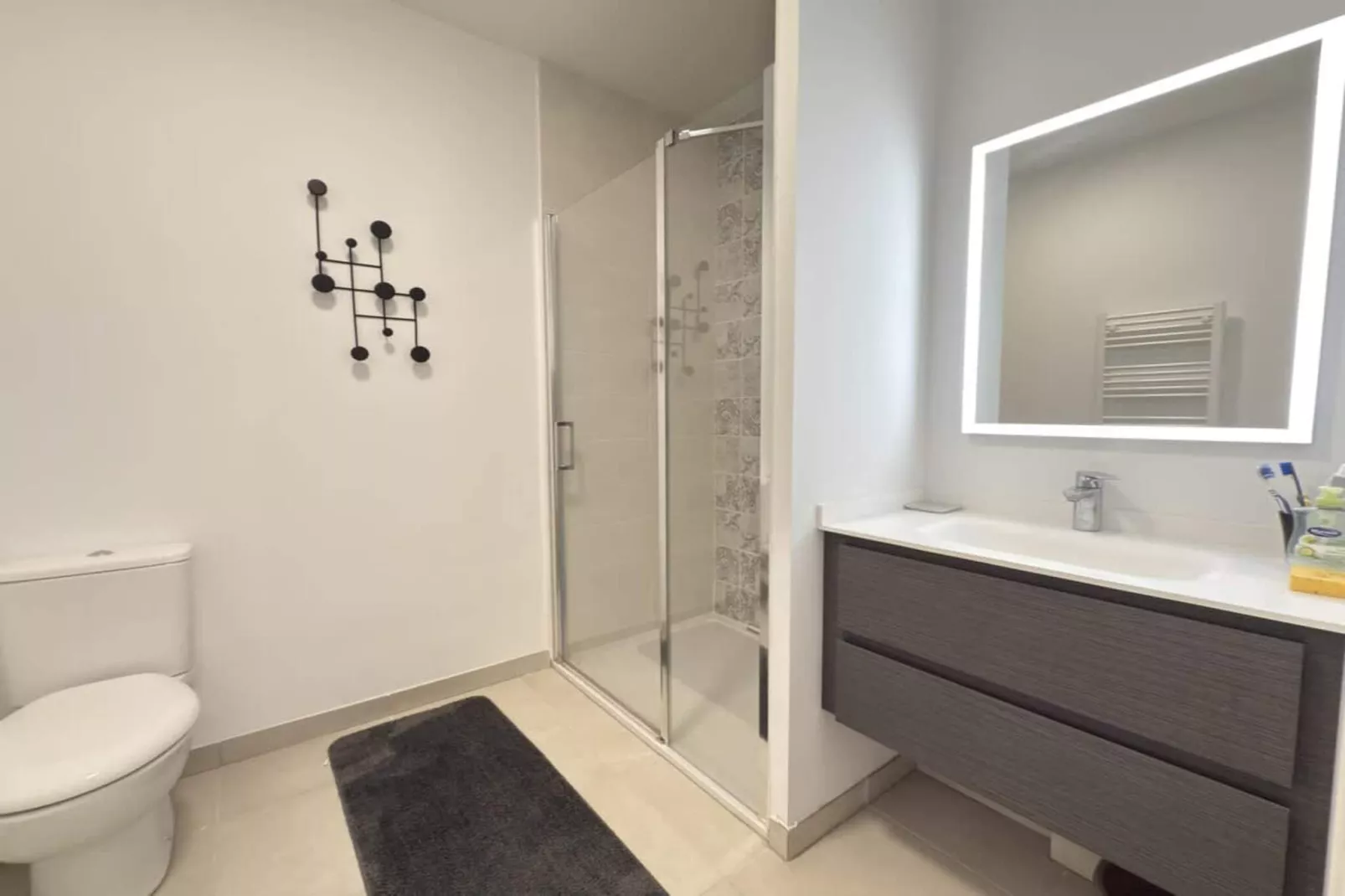 B304-Badezimmer