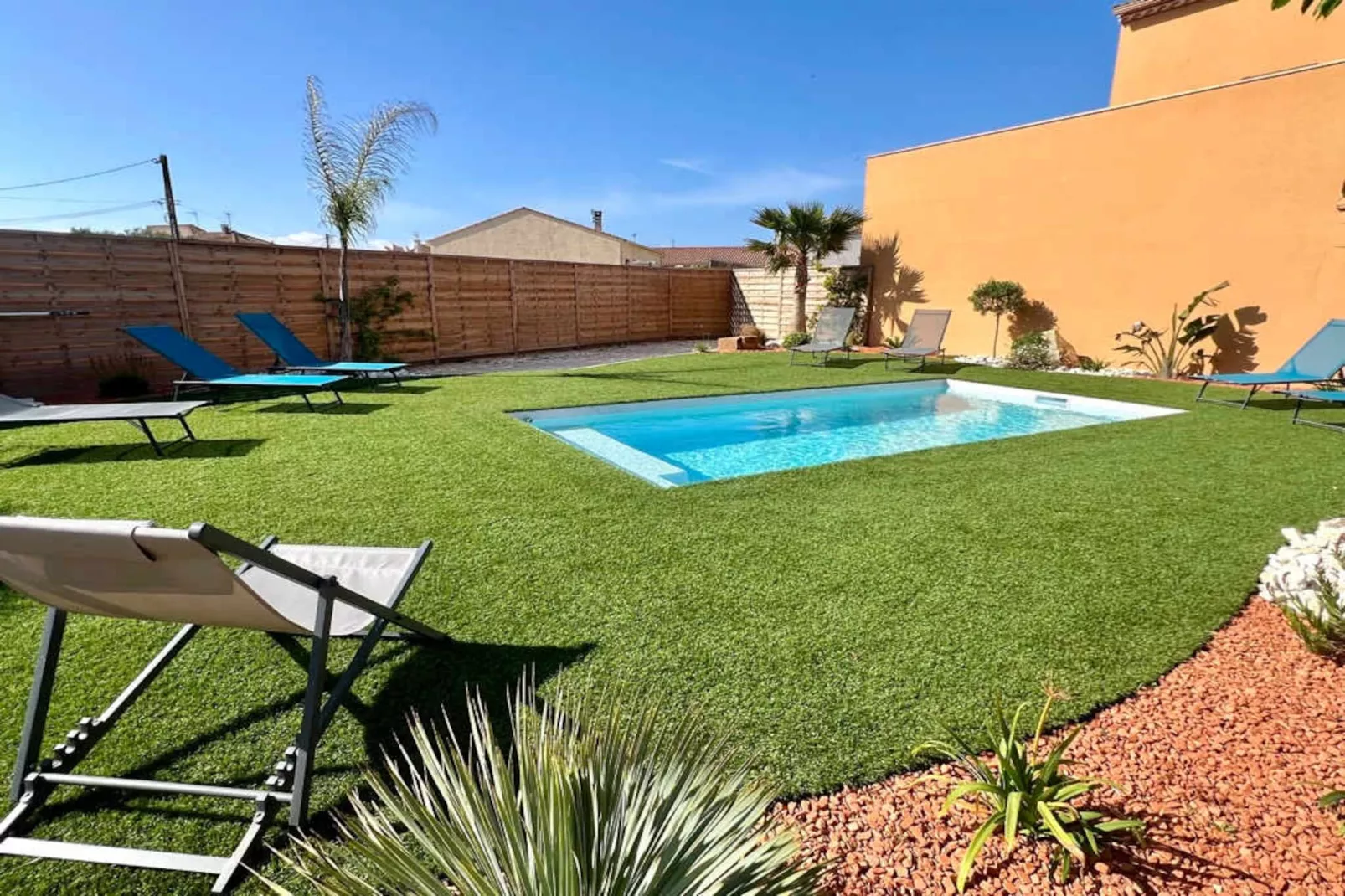 50& 53 Chappert-Swimming pool