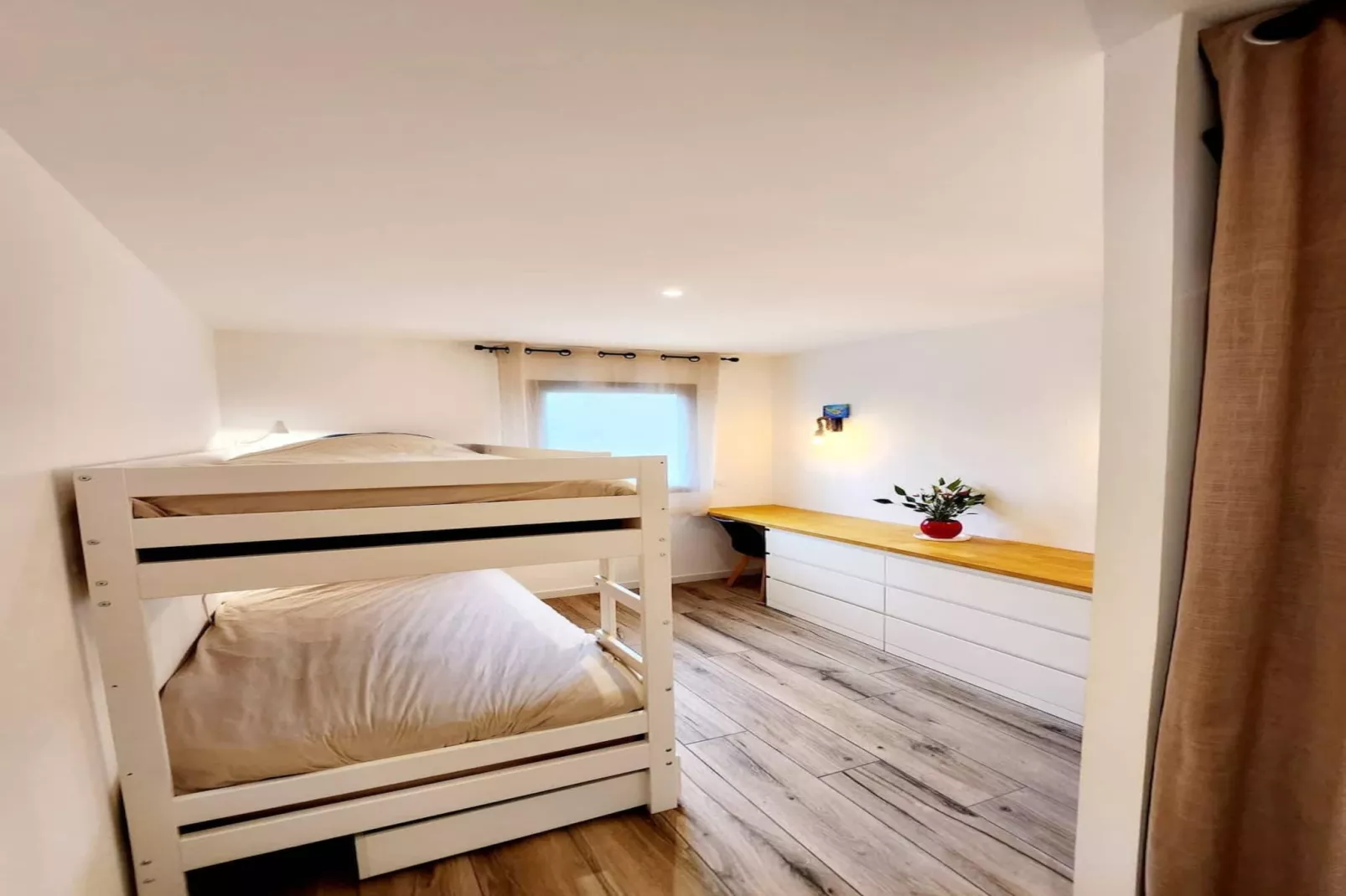 25 Villa Paradis 2-Bedroom