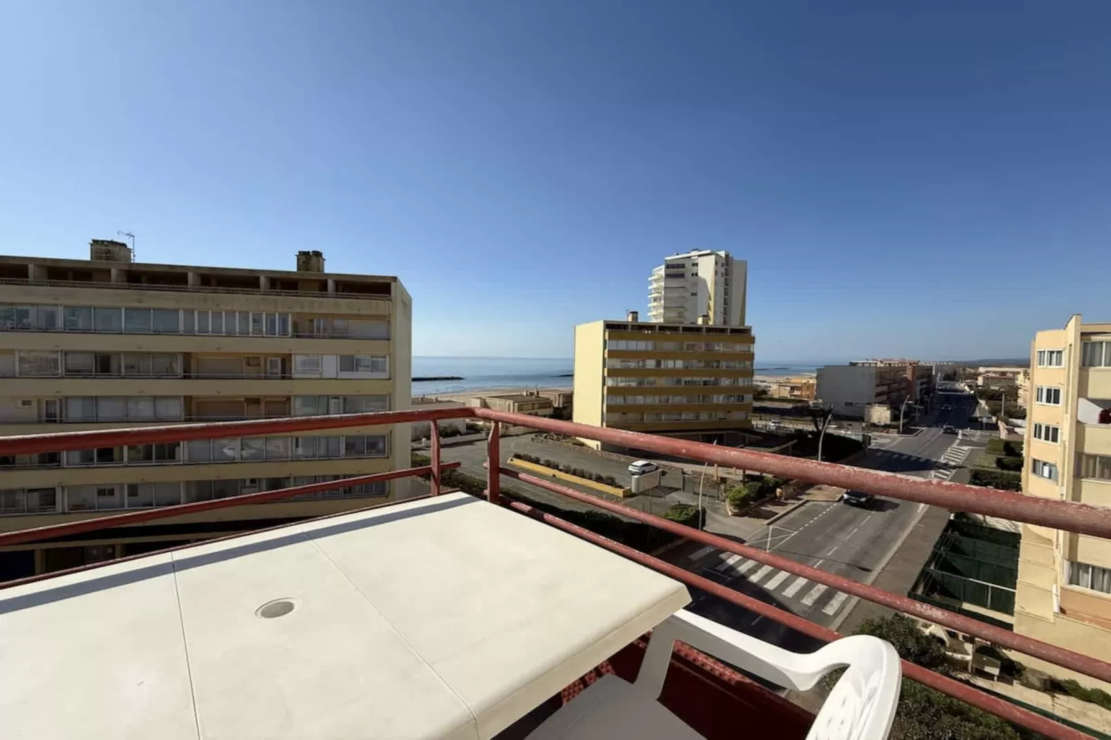114 FOURNIER-Terrace balcony