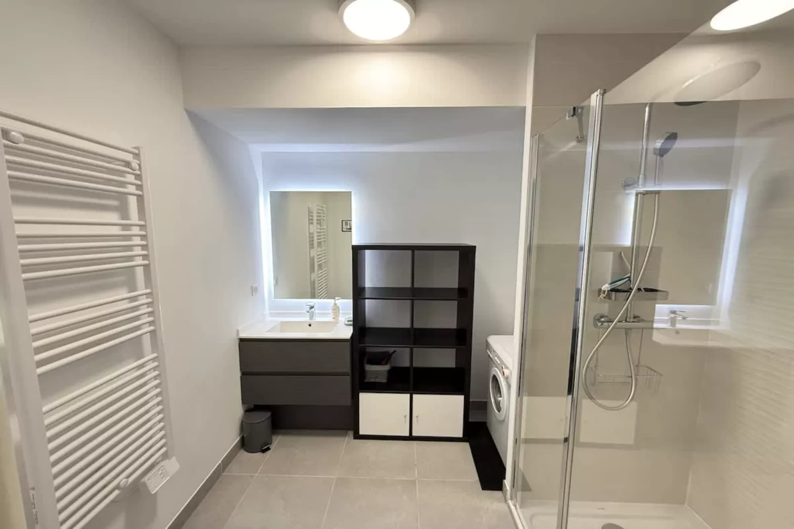A105-Badezimmer