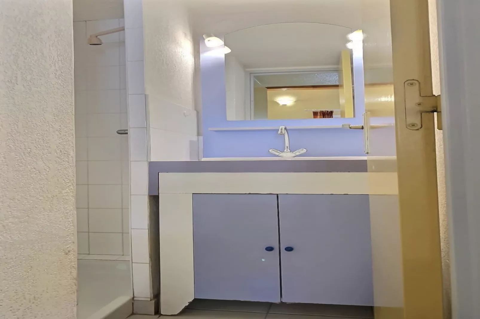 LOU 174 BOULARD-Bathroom
