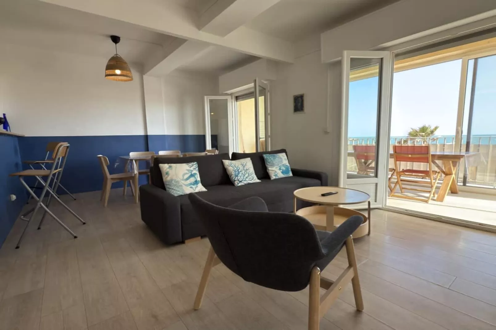 70 Appartement Panor-Salon