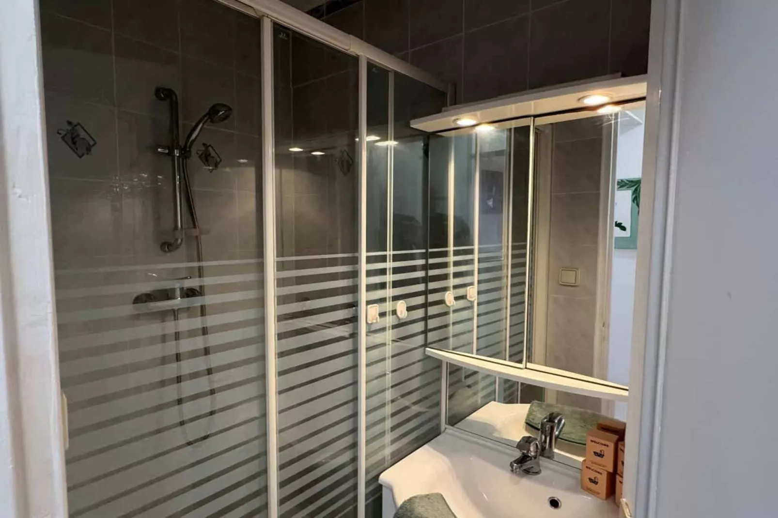 48 Escapade Plage à-Salle de bain