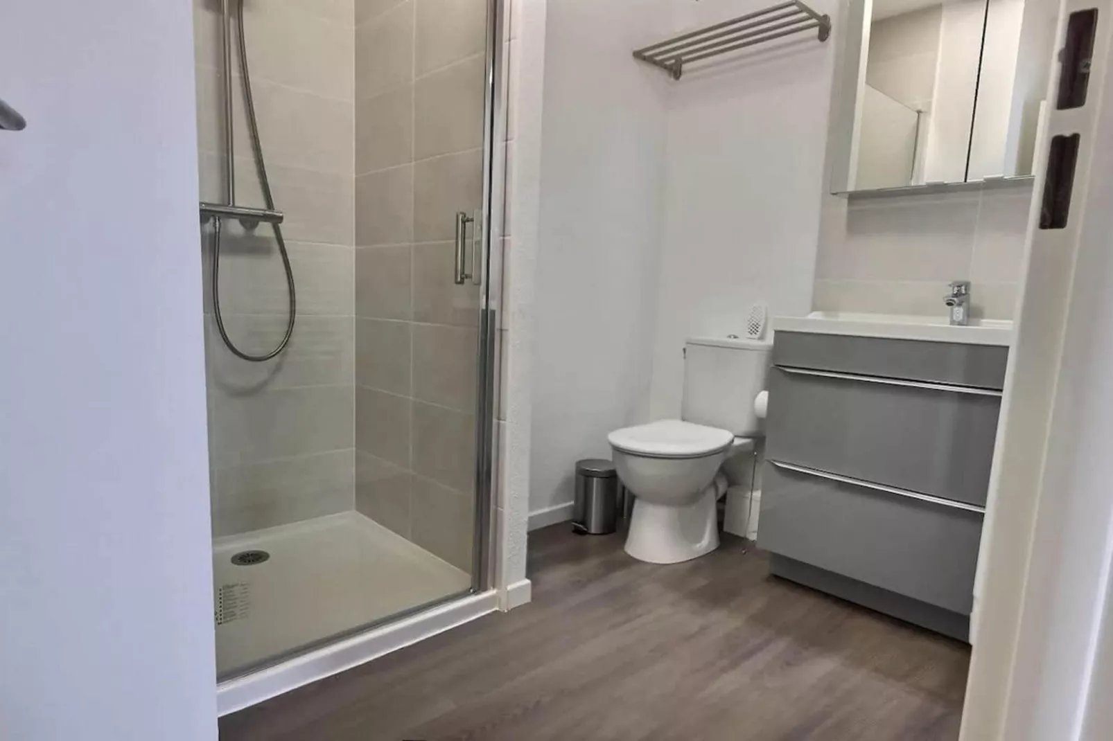 LOU 194 CANT-Salle de bain