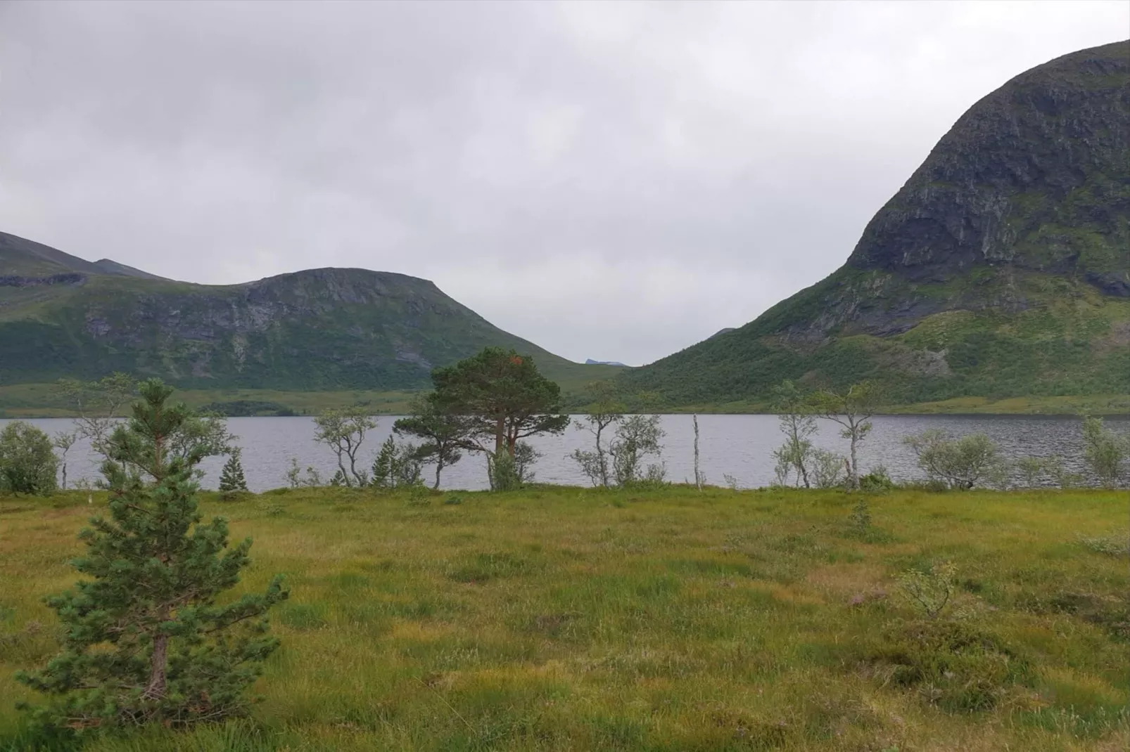 38490-LUNHEIM-Water view