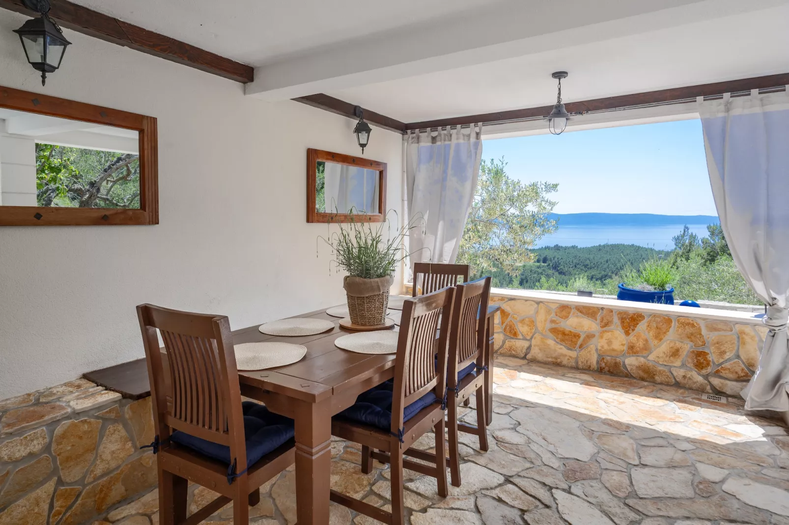 Villa Amare Makarska - E6 circa 150 qm für max 6 Pers-Dining room