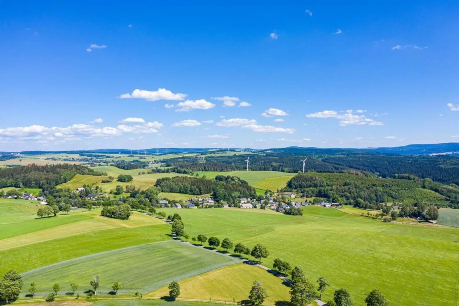 Maja-Areas within 20km in summer