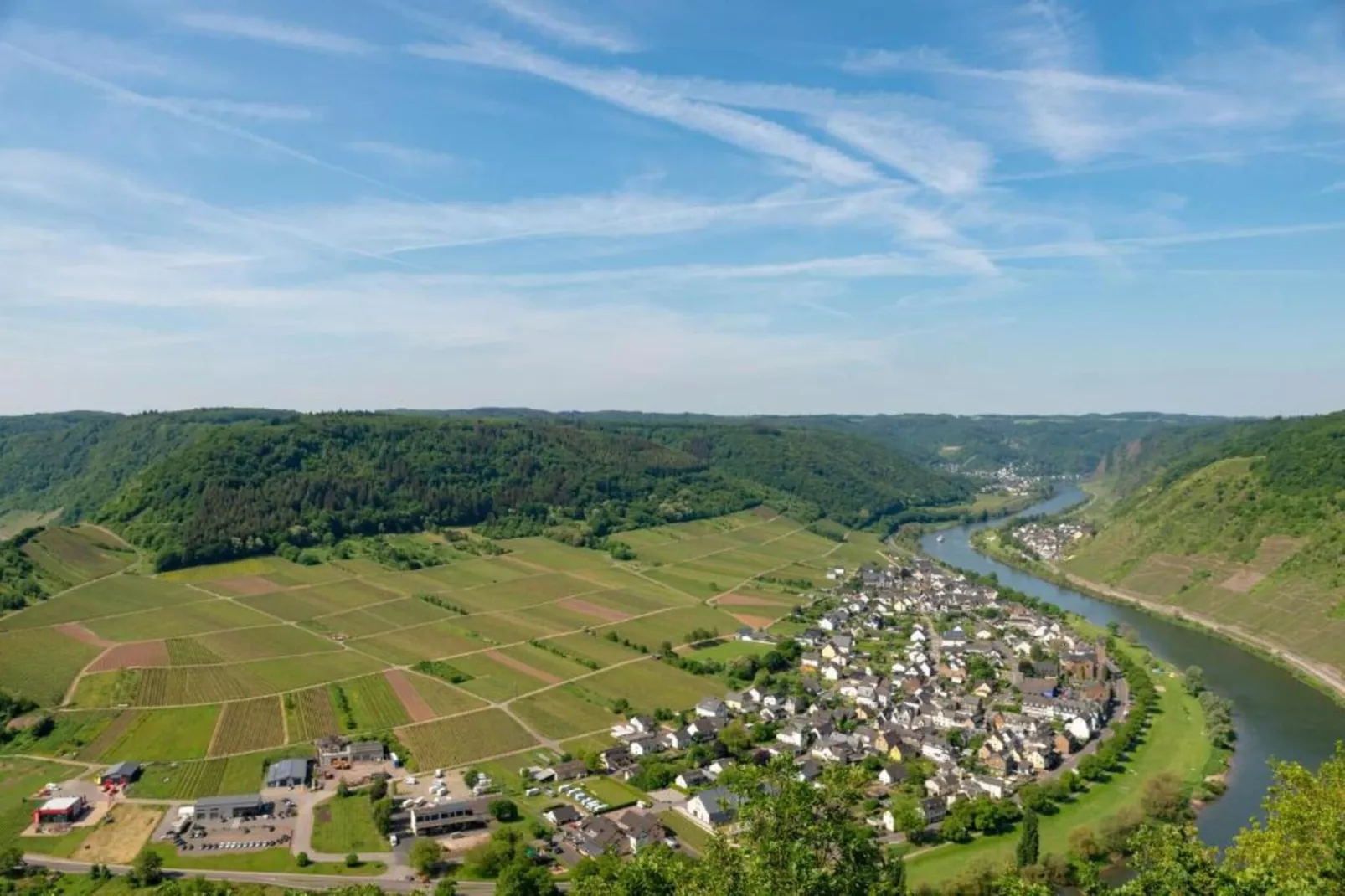 Weingut Hausmann-Gebiete Sommer 20 km