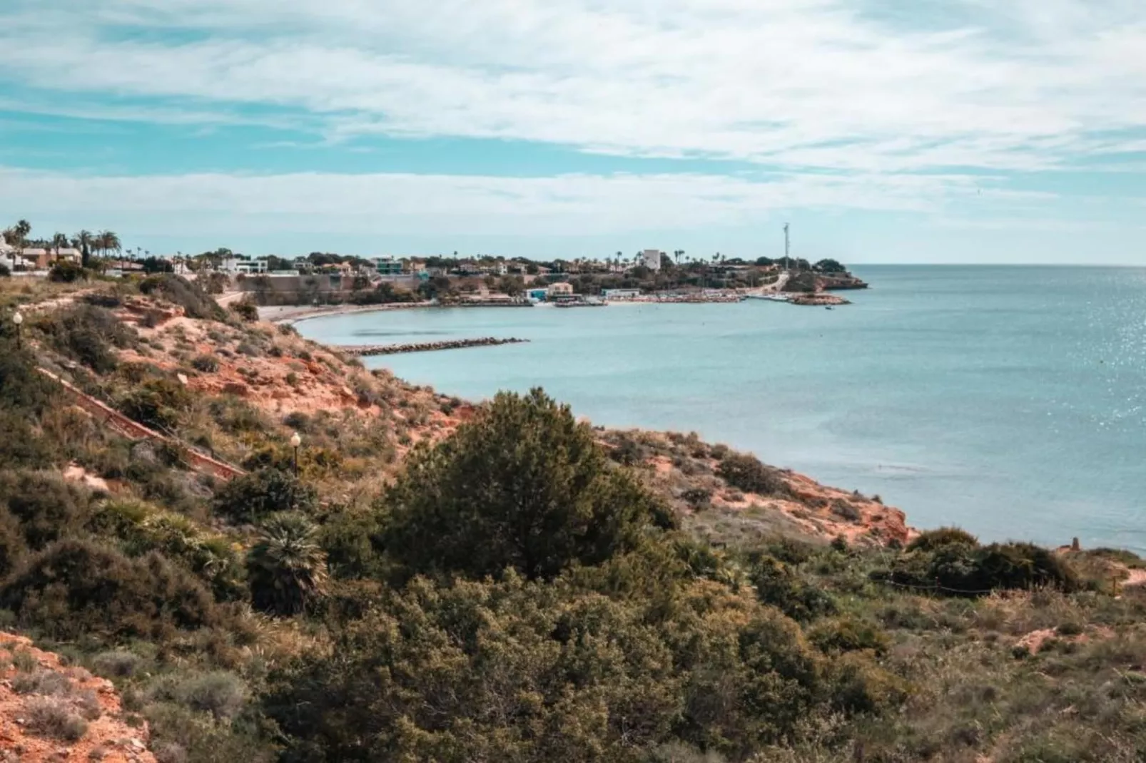 Picasso-Areas within 20km in summer