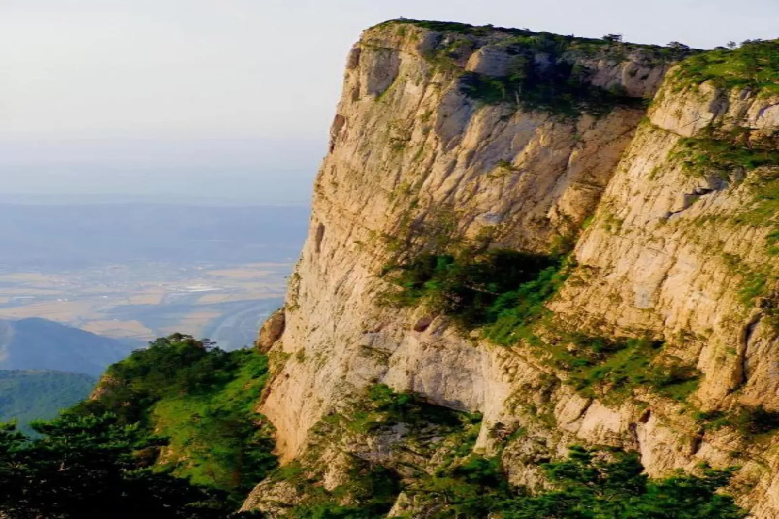 Cobert de l'Era-Areas within 20km in summer