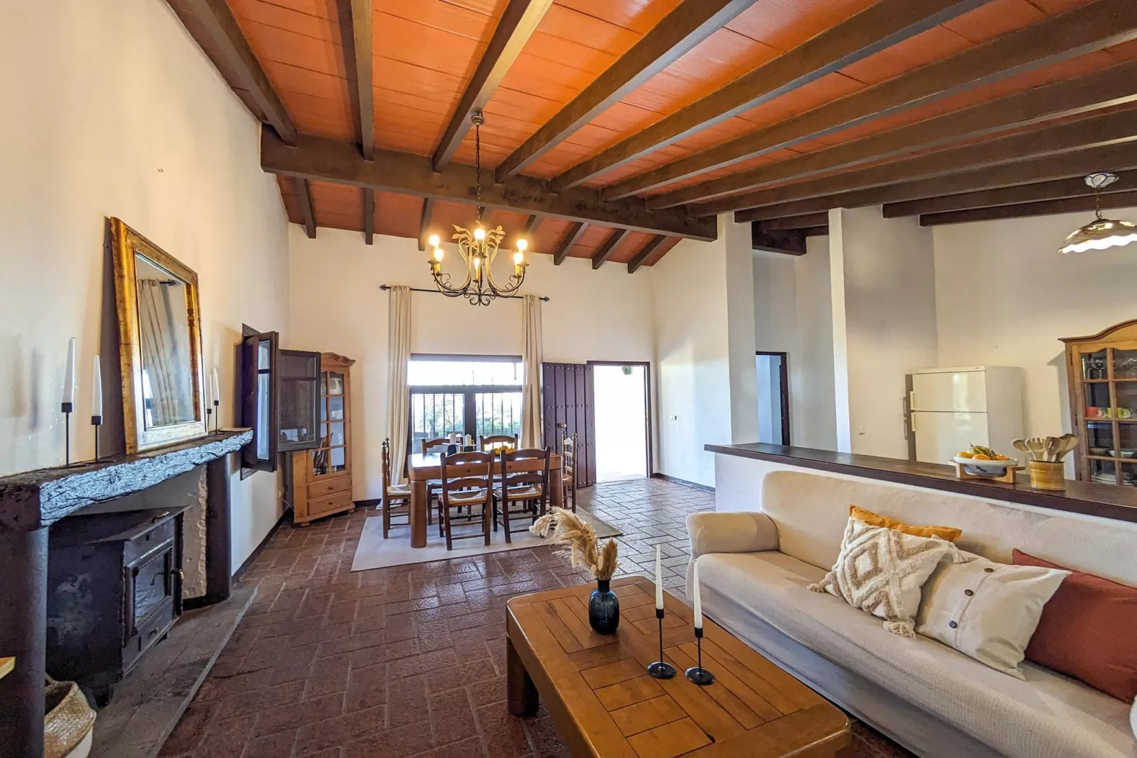 El Encinar-Living room