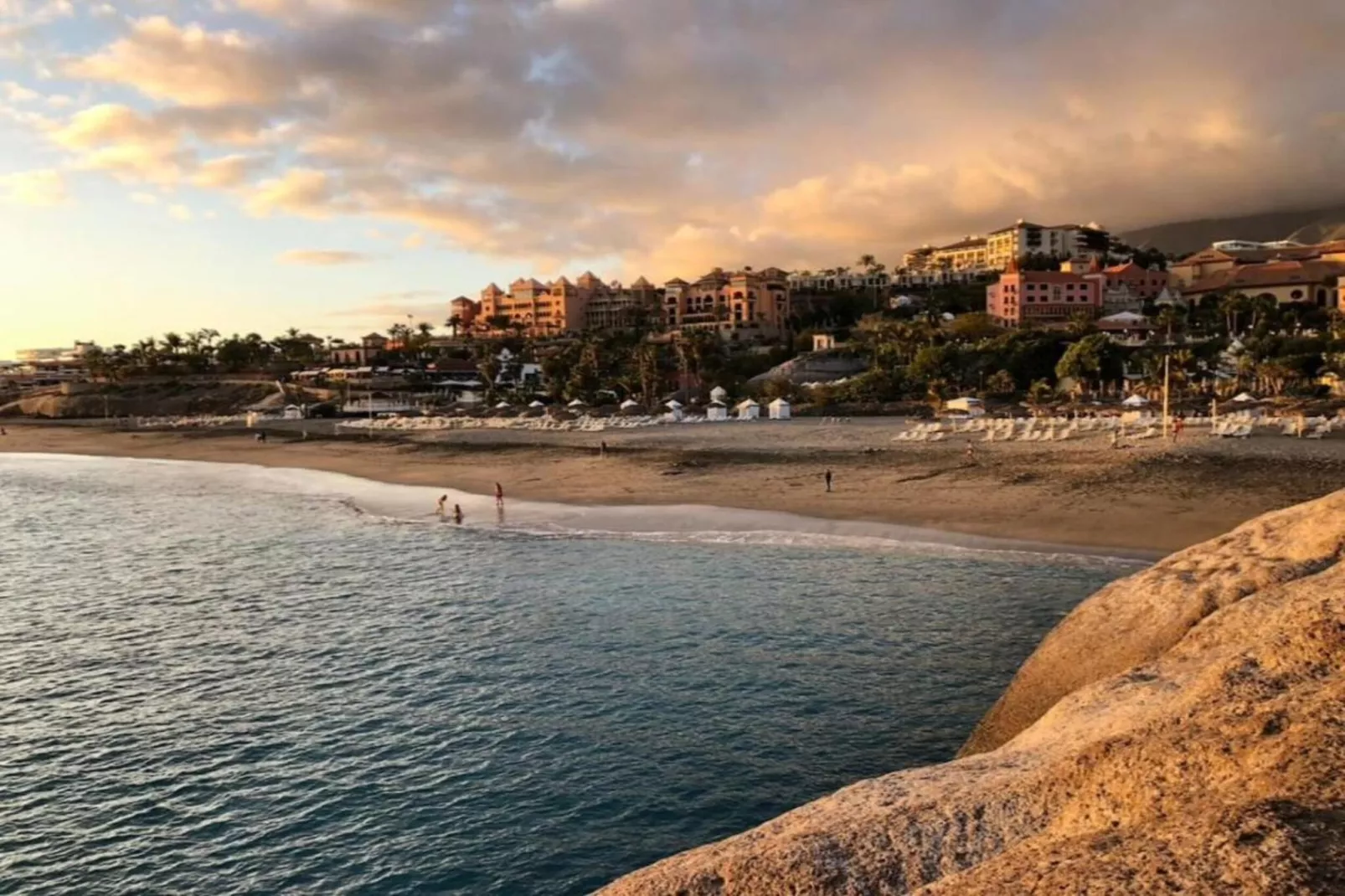 El Sombrero II-Areas within 20km in summer
