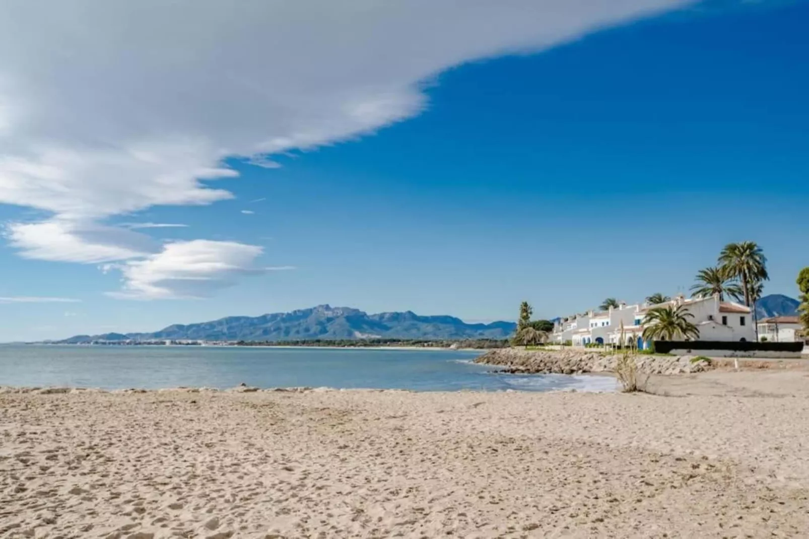 Nobis Los Pinos 2-Gebiete Sommer 1 km