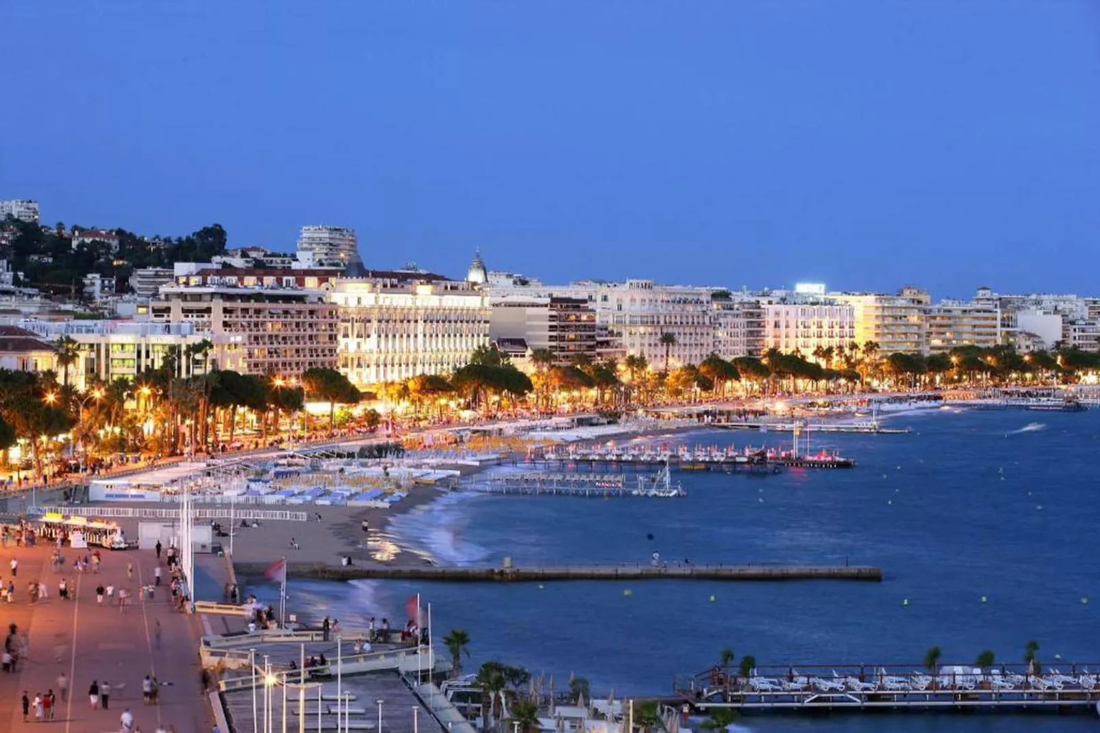 Carré Marine 2-Areas within 20km in summer
