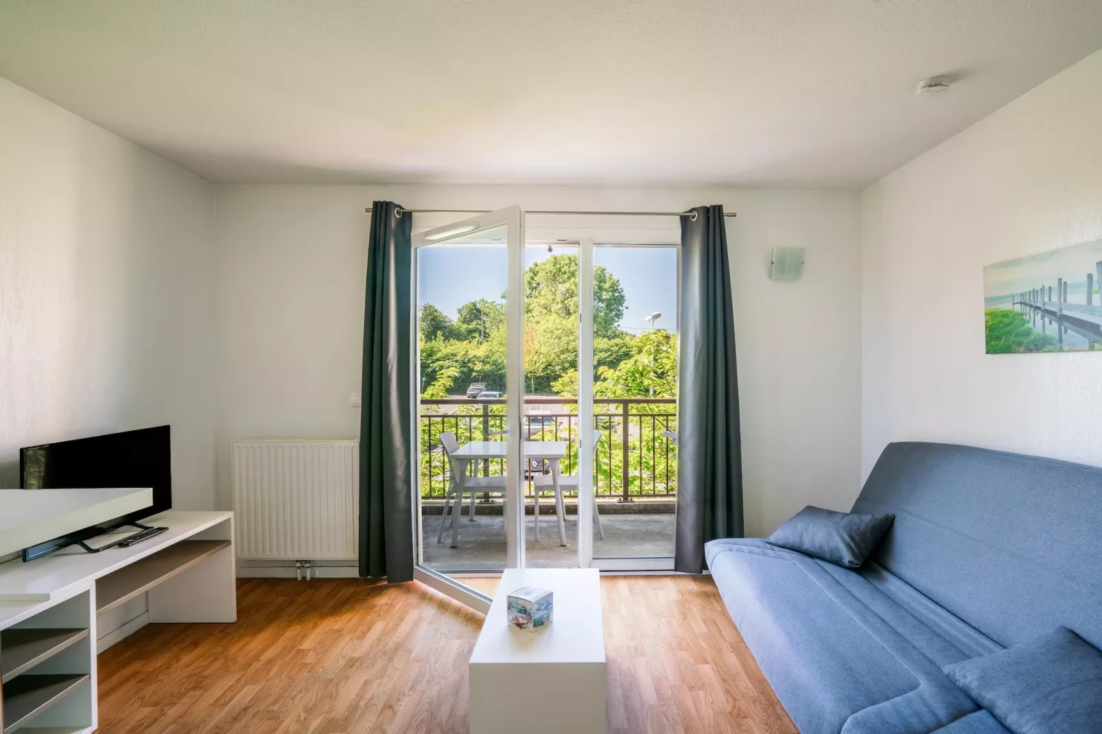 Le Domaine de la Corniche 1-Living room