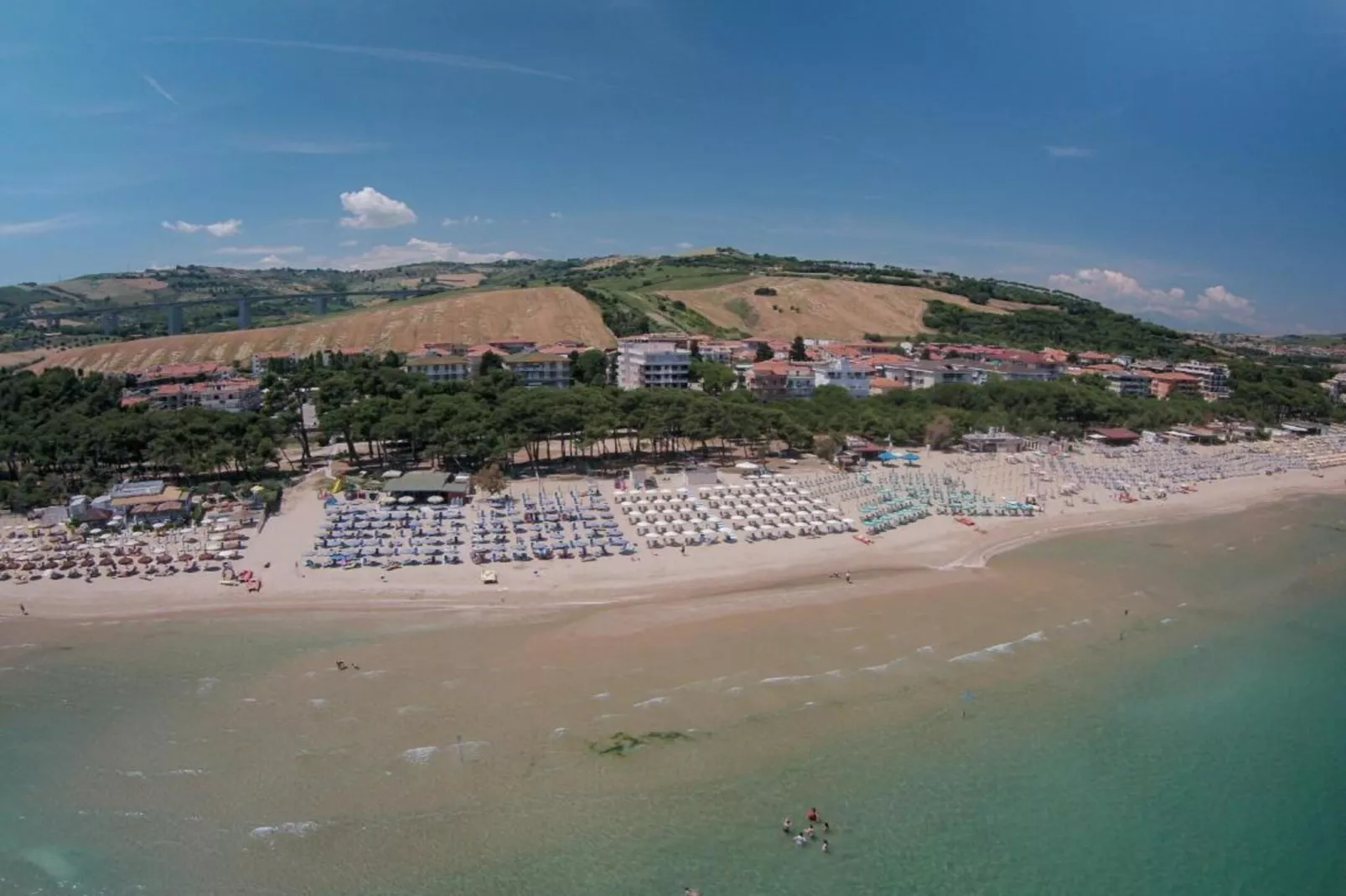 MAISON PISCINE AU CALME A PINET-Gebiete Sommer 20 km