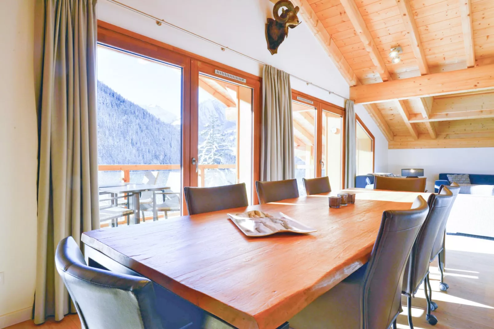 Penthouse 8p.-Esszimmer