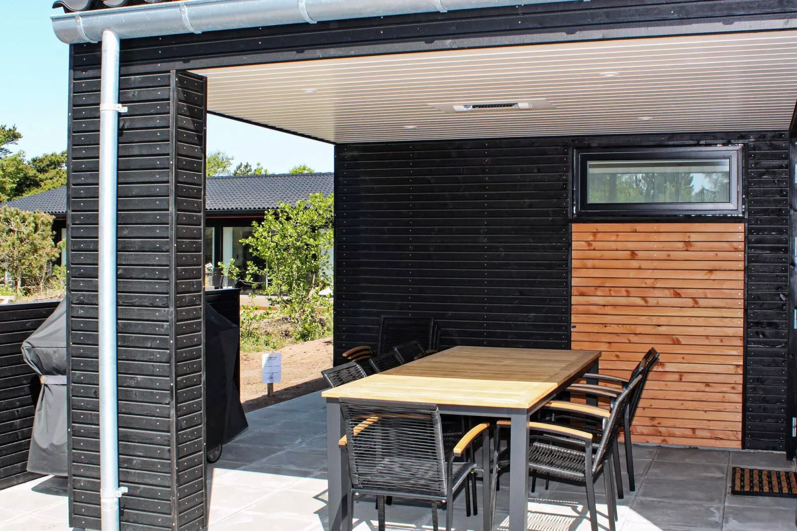10 person holiday home in Blåvand-Outdoor