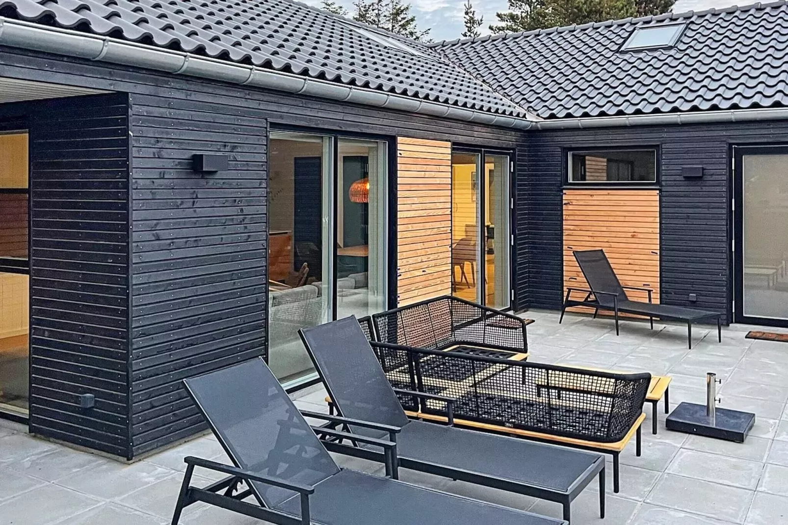 10 person holiday home in Blåvand-Untagged