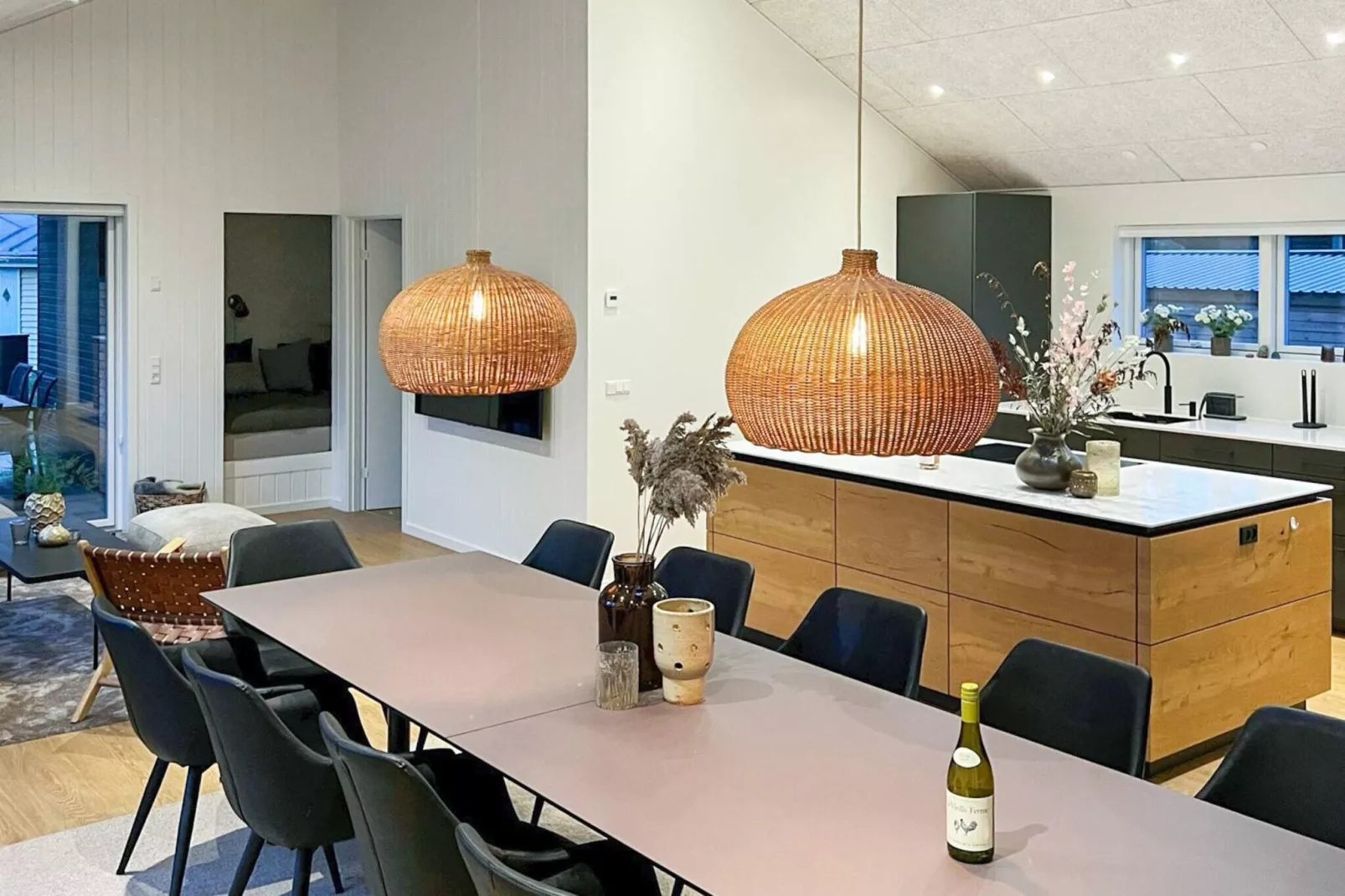 10 person holiday home in Blåvand-Indoor