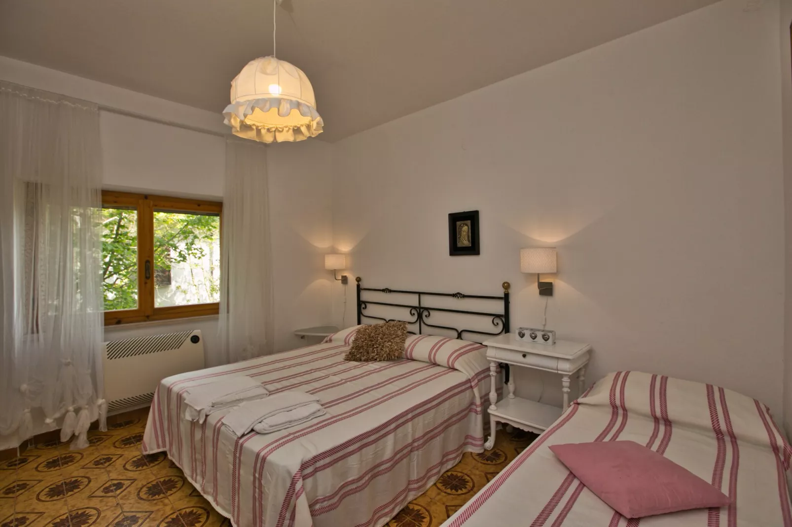 Agrifogli Peonia-Bedroom