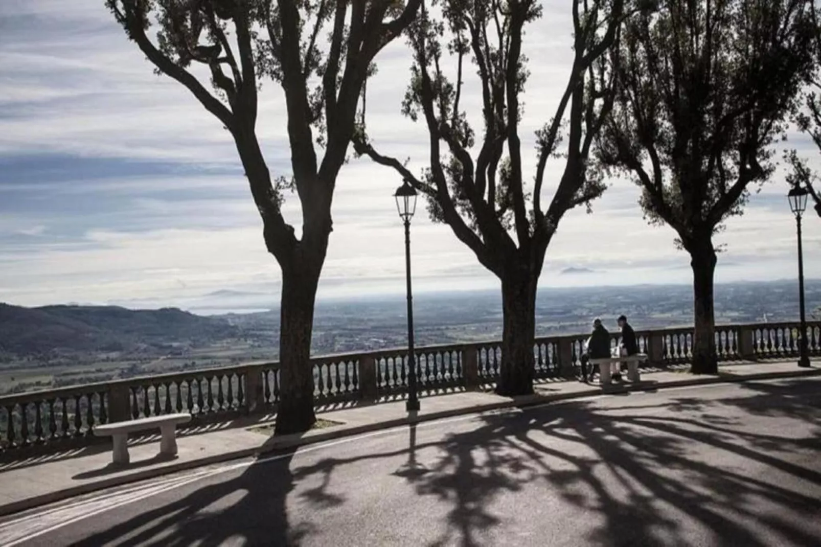 Corte  della Luna-Areas within 20km in summer