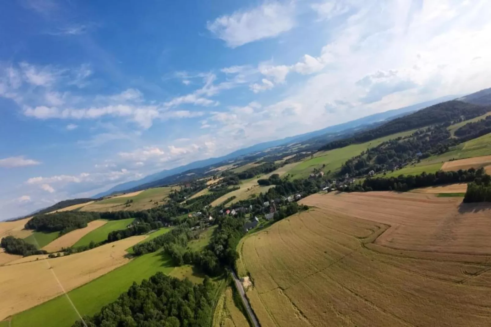 Dolina Bobru-Areas within 5km in summer