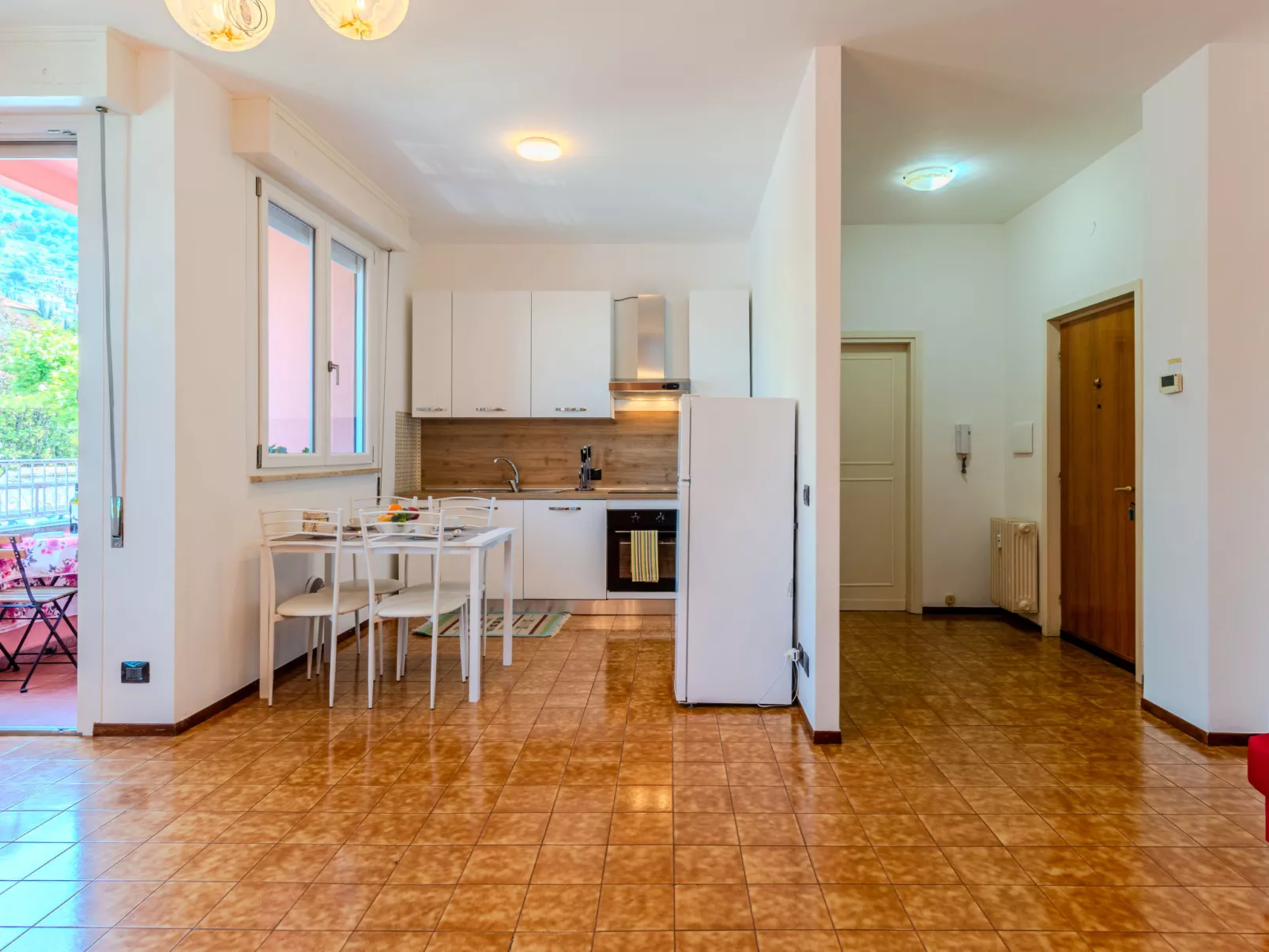 Condominio dei Giardini-Inside