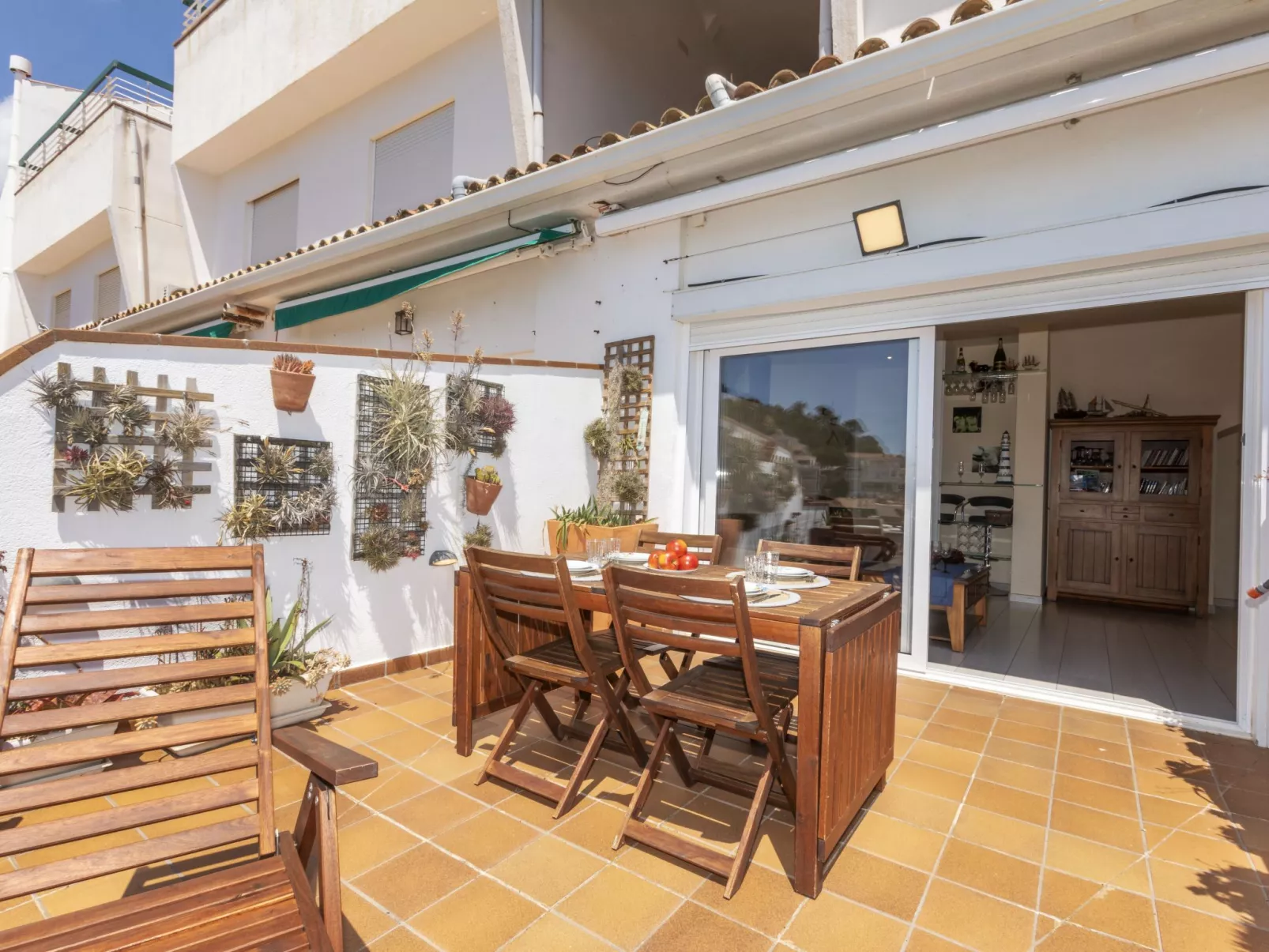 Cala Salionc-Draußen