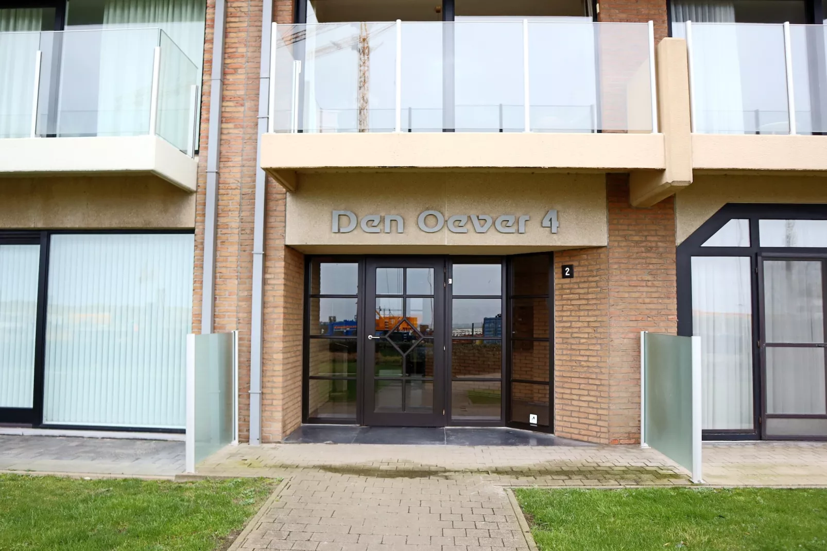 DEN OEVER IV 203-Exterior in summer