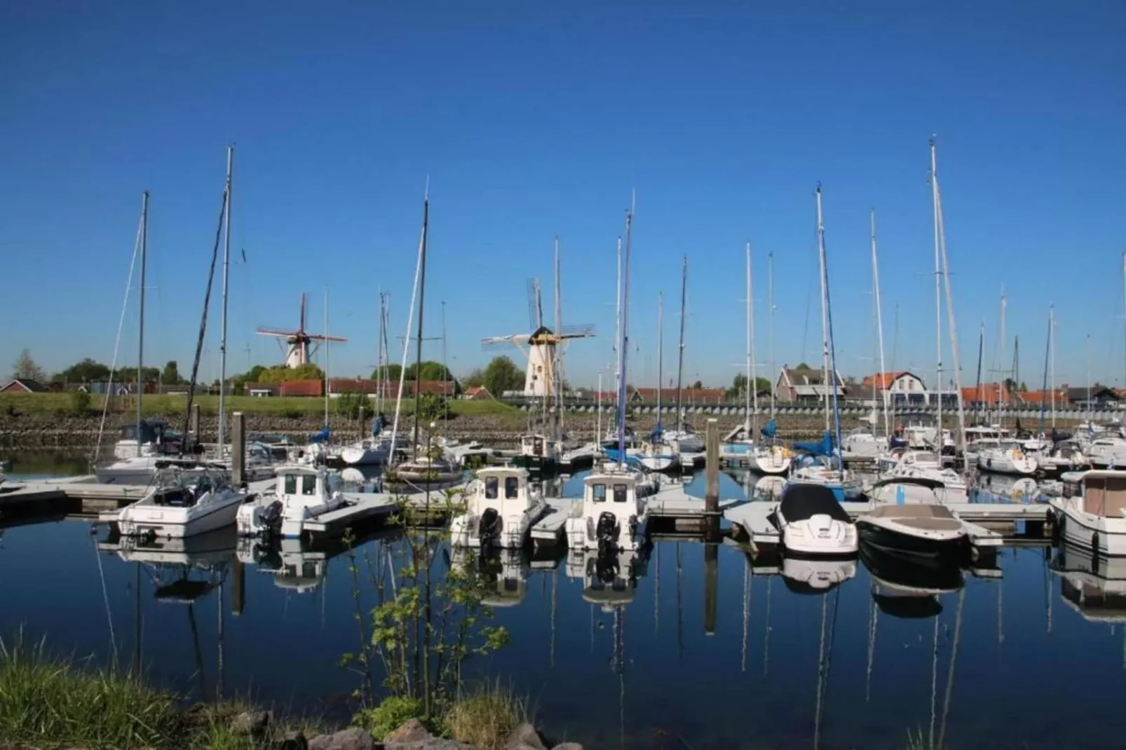 Water Resort Oosterschelde 59-Areas within 20km in summer