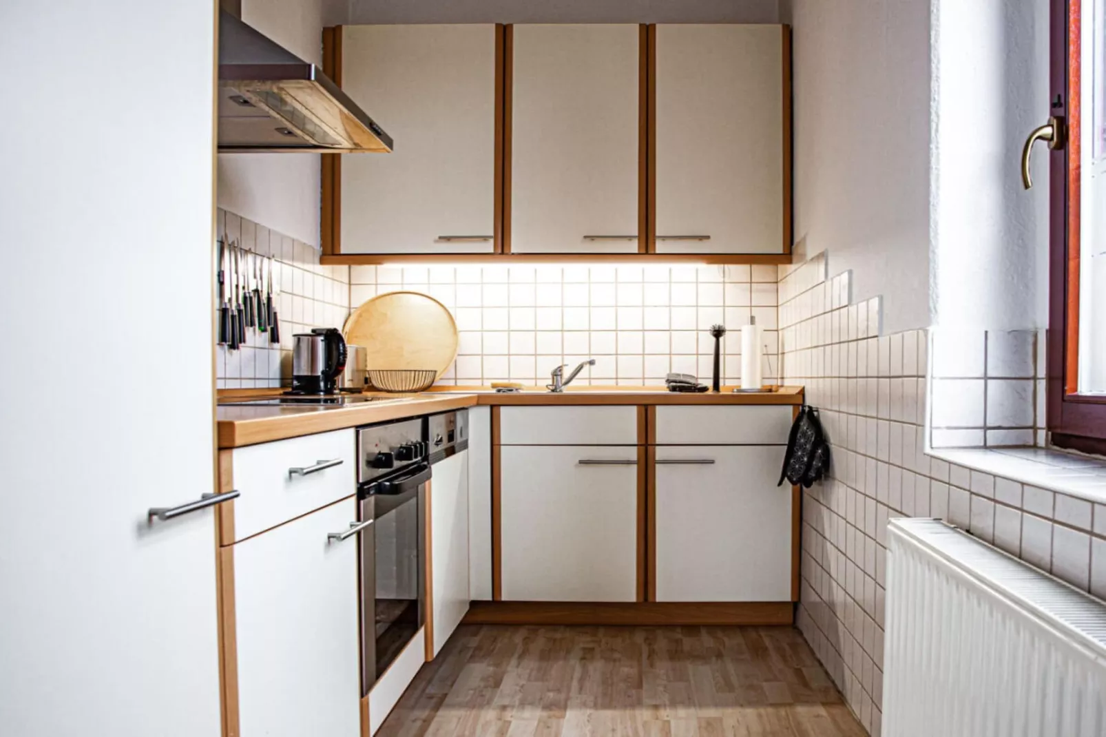 331225-Kitchen