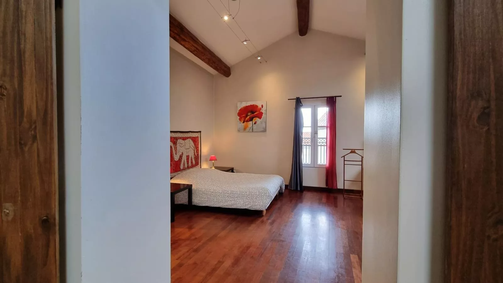 La maison des Vendangeurs-Bedroom