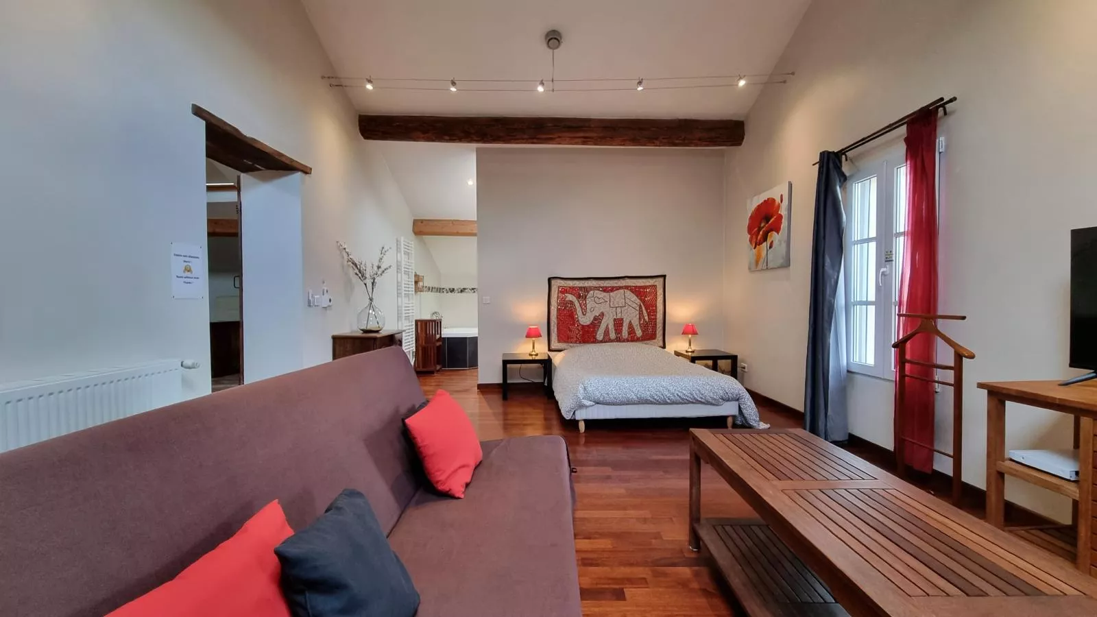 La maison des Vendangeurs-Bedroom