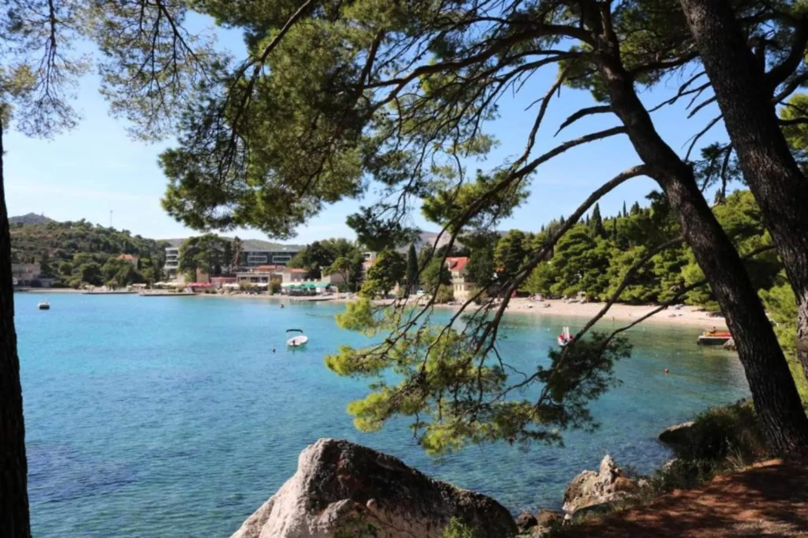 Apartments Villa Mare - Superior Two Bedroom Apartment (Attic) A1-Gebiete Sommer 1 km